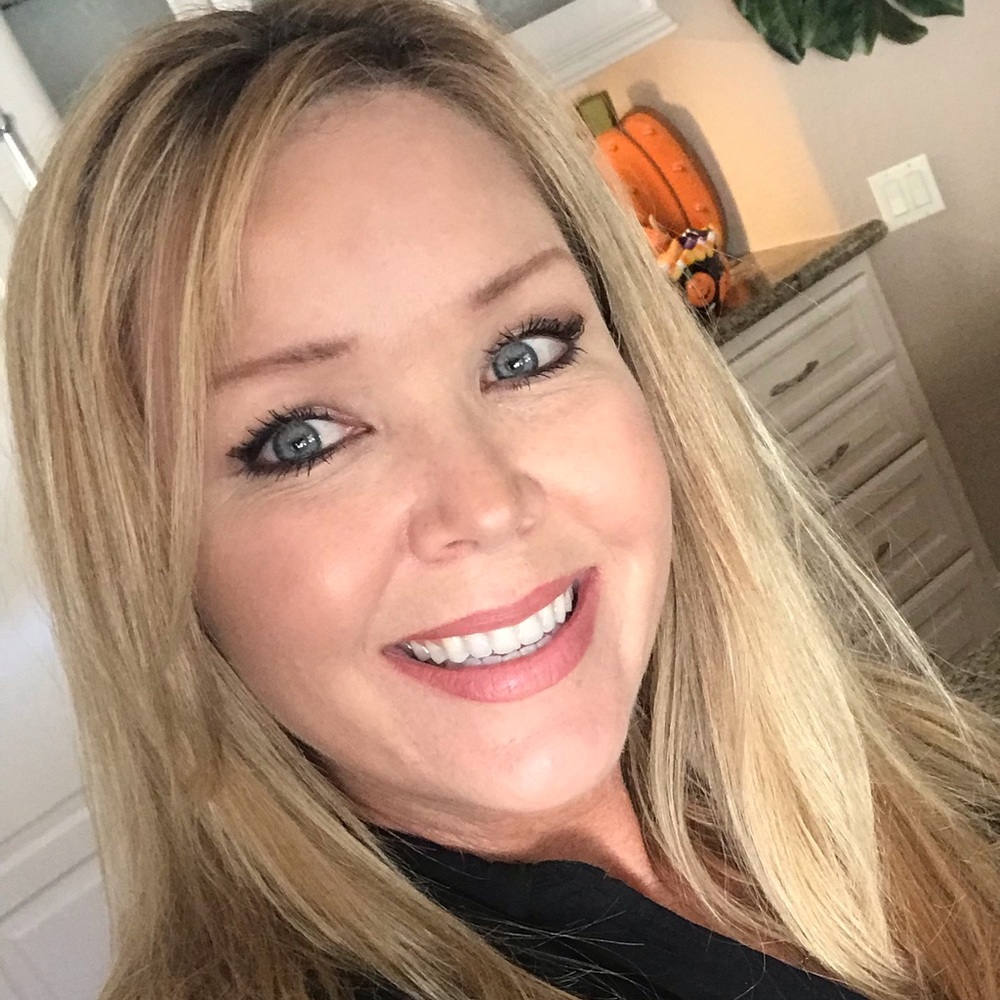 Meet your Posher, Cher